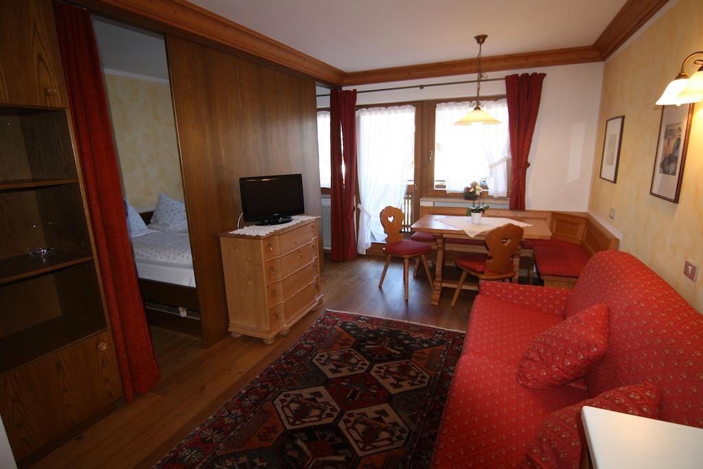 Residence Mairhofer Dobbiaco Quarto foto